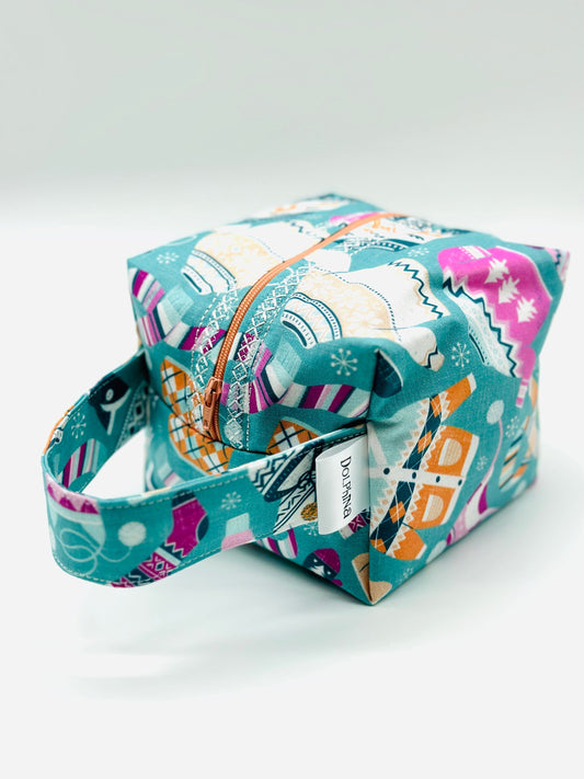 Box bag -  Cozy knitted things (aqua)