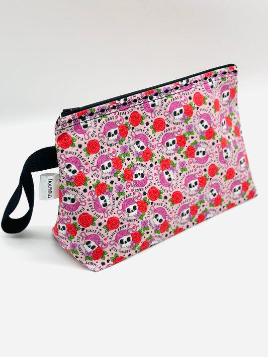 Large project bag -  Knit Fast Die Warm