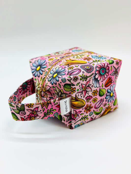 Box bag - Pink Floral Doodle