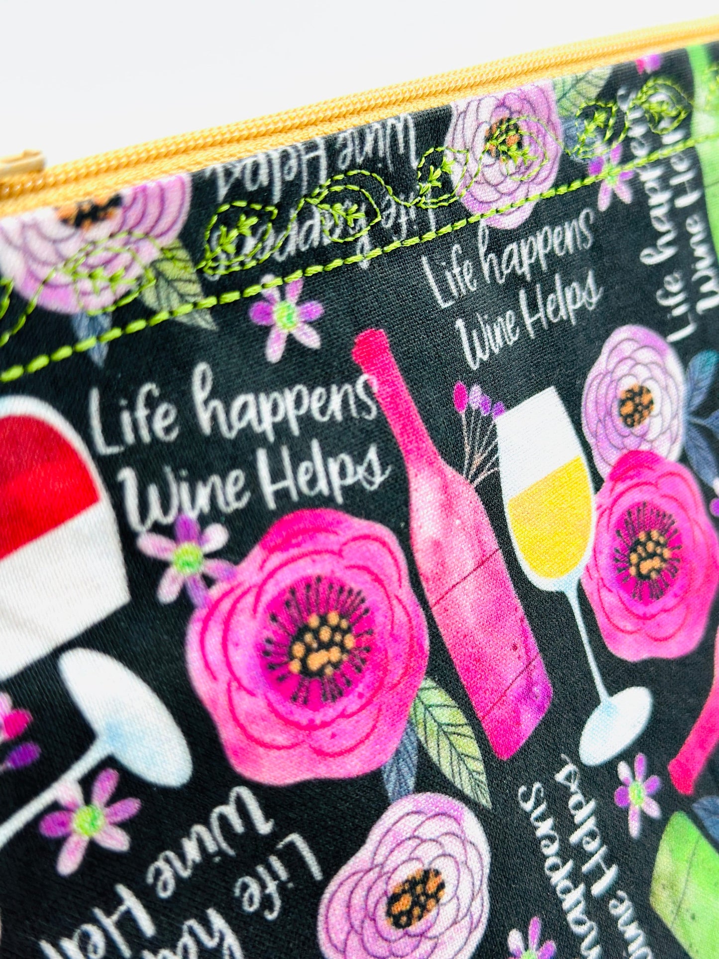 Large project bag - Life happens wine helps